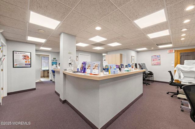 257 Monmouth Road 1B & 2B, Oakhurst, NJ 07755