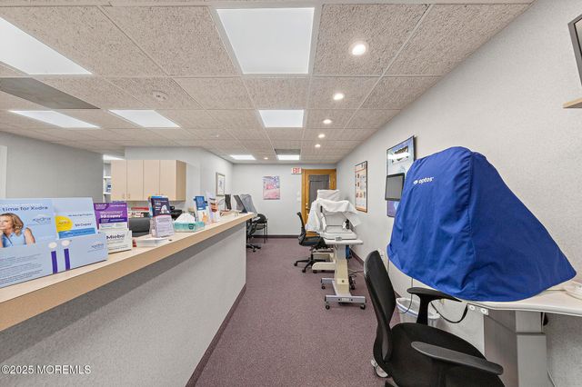 257 Monmouth Road 1B & 2B, Oakhurst, NJ 07755