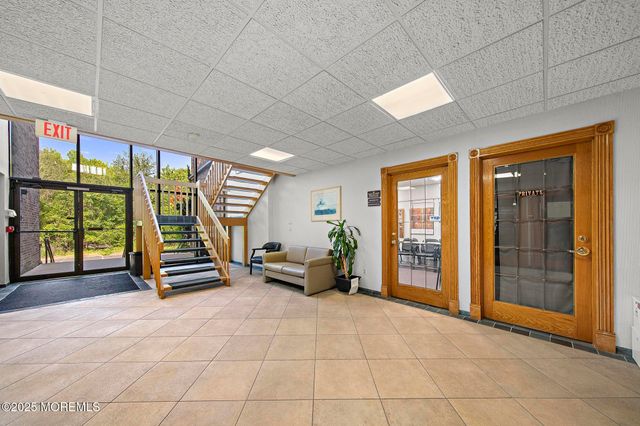 257 Monmouth Road 1B & 2B, Oakhurst, NJ 07755