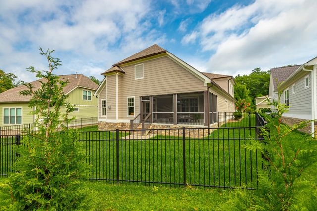 3629 Scarlet Maple Court, Signal Mountain, TN 37377