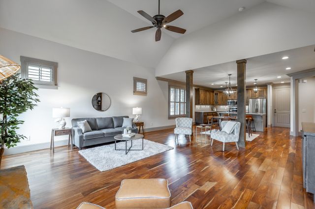 3629 Scarlet Maple Court, Signal Mountain, TN 37377