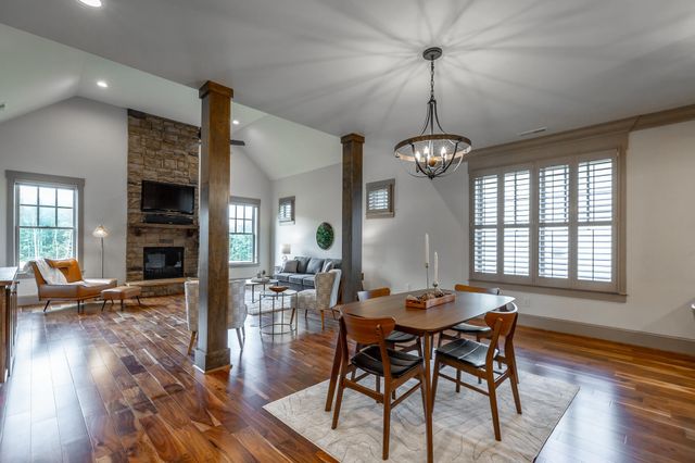 3629 Scarlet Maple Court, Signal Mountain, TN 37377