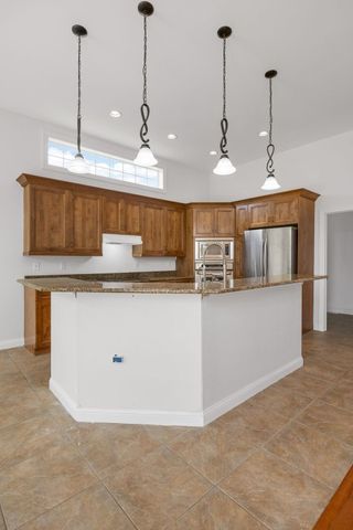 201 Teakwood Lane, Cedar Rapids, IA 52402