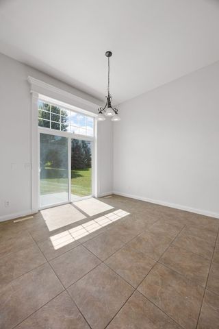 201 Teakwood Lane, Cedar Rapids, IA 52402