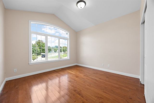 201 Teakwood Lane, Cedar Rapids, IA 52402