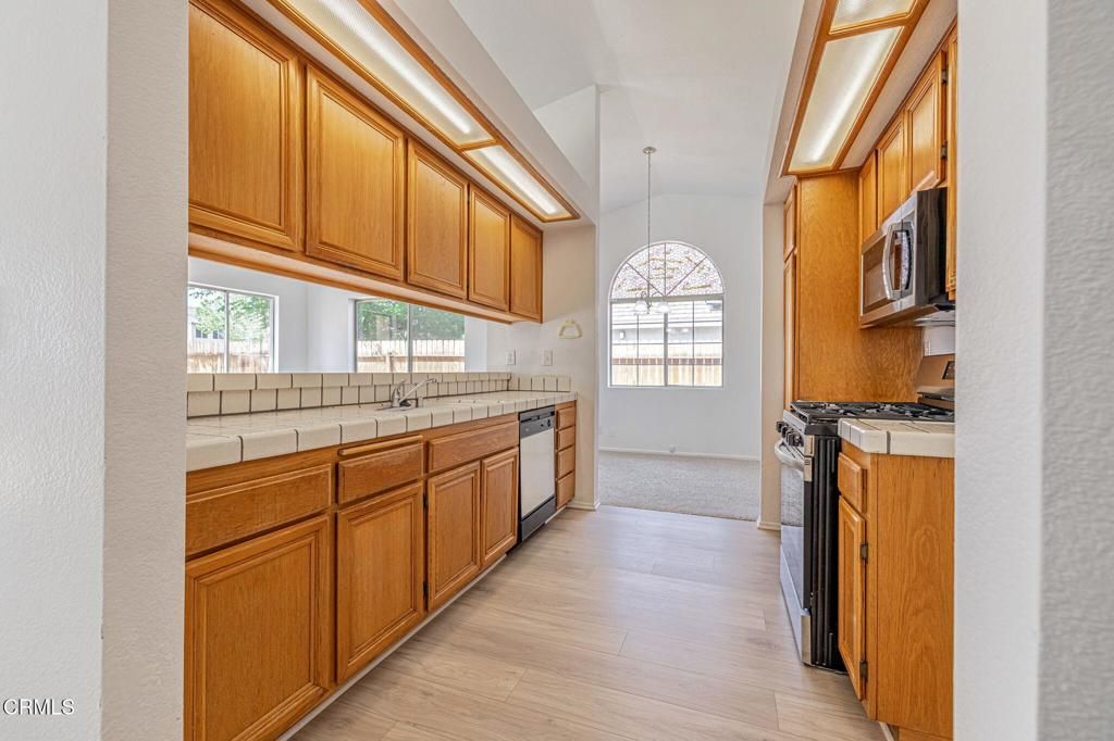 Image 12 of property listing at 2340 Lightcap Street, Lancaster, CA 93535