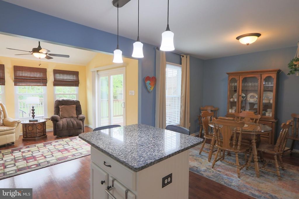 1210 PIN OAK DR, Perkiomenville, PA 18074 — photo 5