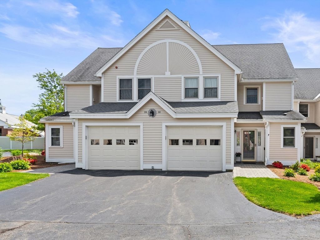 38 Alcott Way 38, North Andover, MA 01845