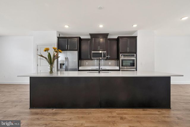 10606 HINTON WAY, Manassas, VA 20112