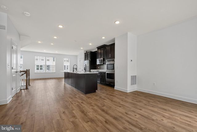 10606 HINTON WAY, Manassas, VA 20112