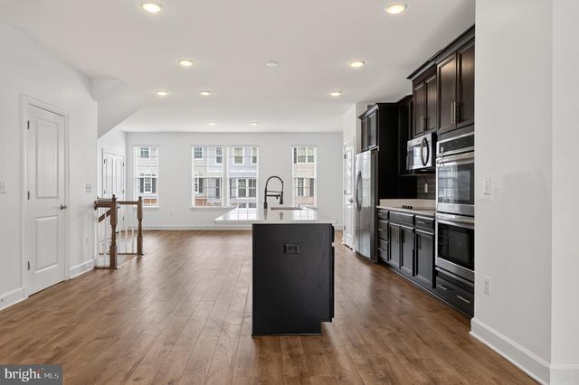 10606 HINTON WAY, Manassas, VA 20112