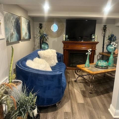 7225 S Saint Lawrence Avenue, Chicago, IL 60619