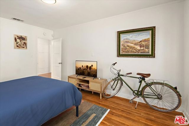2917 W 82nd Place, Inglewood, CA 90305