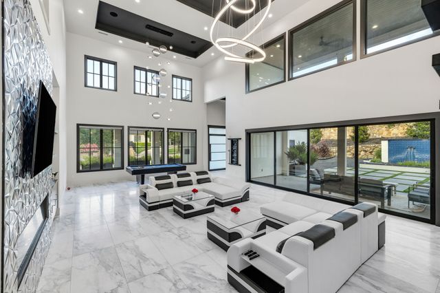 2508 Silver Table Drive, Lewisville, TX 75056