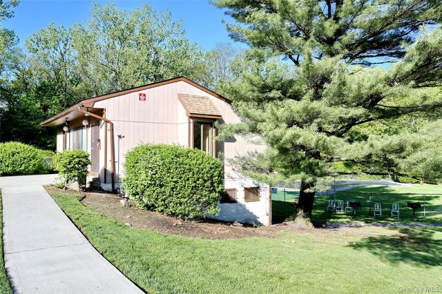7 Secora Road H18, Monsey, NY 10952