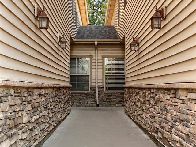 1441 W STONE MEADOW DR, West Jordan, UT 84088