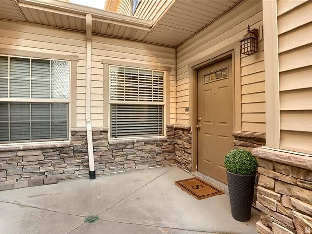 1441 W STONE MEADOW DR, West Jordan, UT 84088