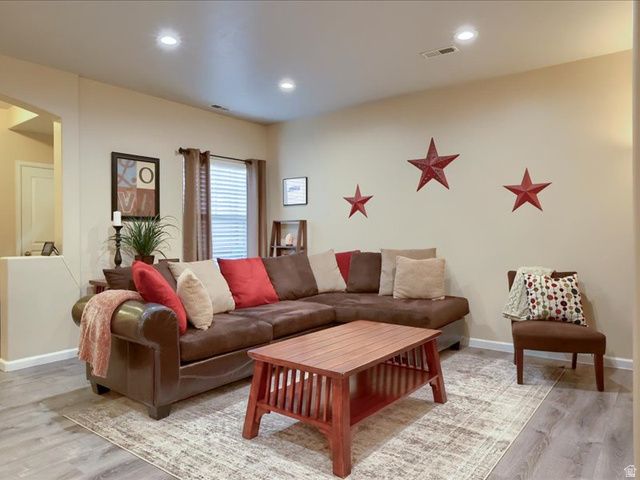 1441 W STONE MEADOW DR, West Jordan, UT 84088