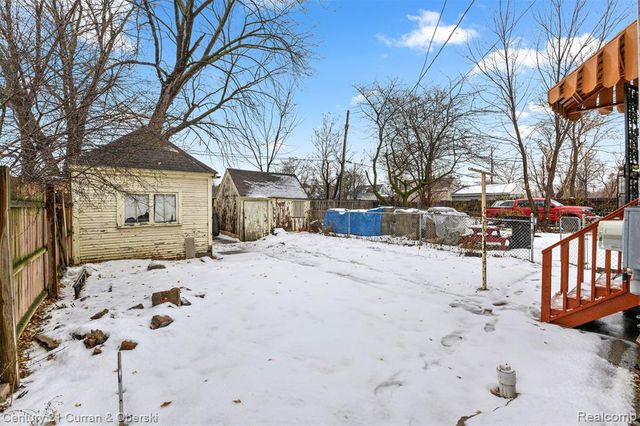 4621 Junction Street, Detroit, MI 48210