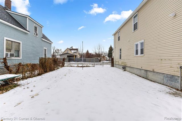 4621 Junction Street, Detroit, MI 48210