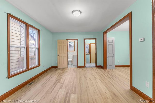 4621 Junction Street, Detroit, MI 48210