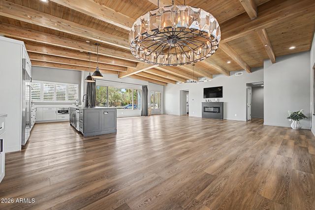 12621 N 80TH Place, Scottsdale, AZ 85260