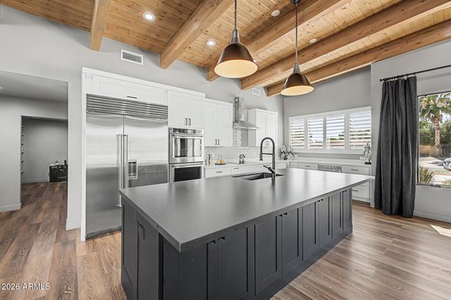 12621 N 80TH Place, Scottsdale, AZ 85260