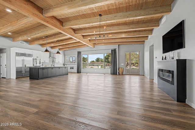 12621 N 80TH Place, Scottsdale, AZ 85260