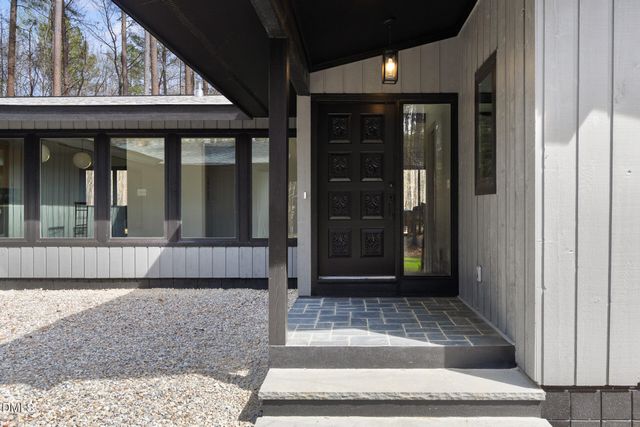 202 Mimosa Drive, Chapel Hill, NC 27514