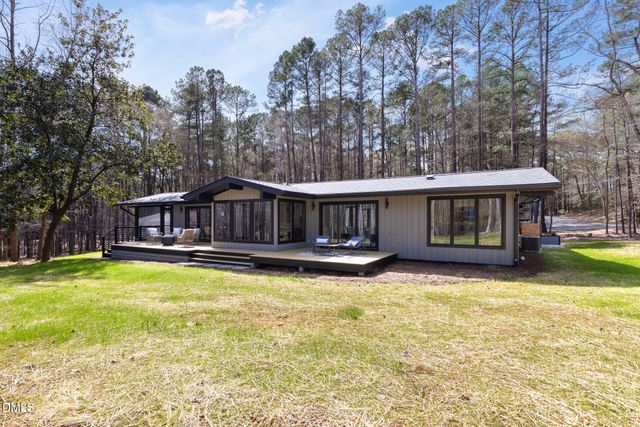 202 Mimosa Drive, Chapel Hill, NC 27514