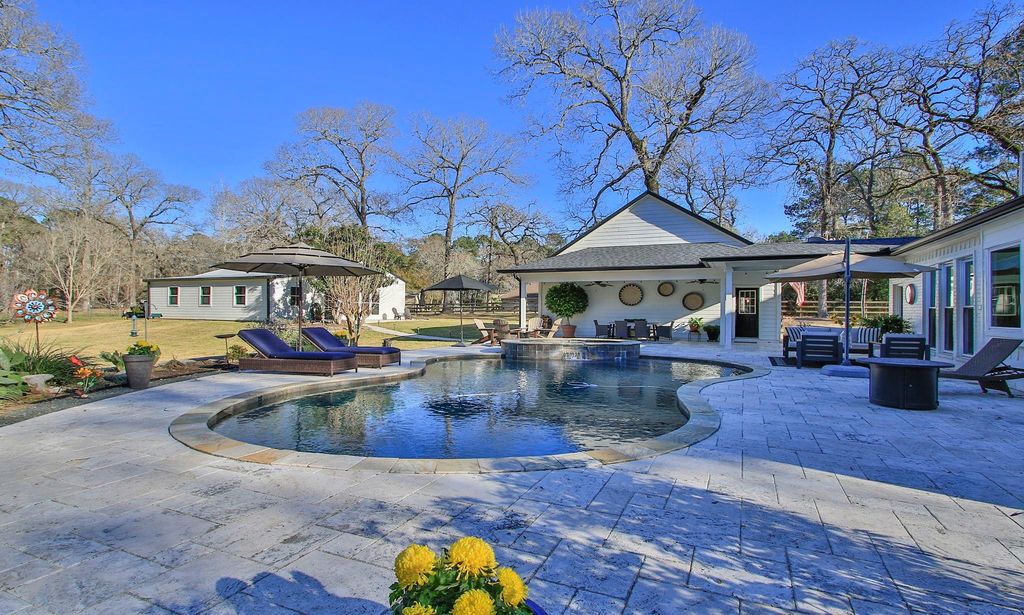 19414 Sapphire Circle, Magnolia, TX 77355