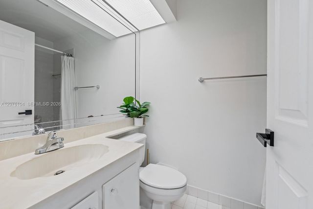 2215 SE 7th Place, Homestead, FL 33033