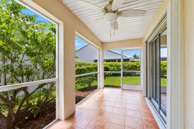 2215 SE 7th Place, Homestead, FL 33033