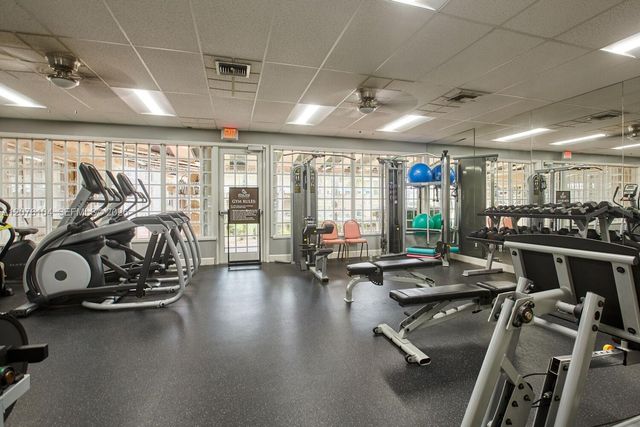 2215 SE 7th Place, Homestead, FL 33033