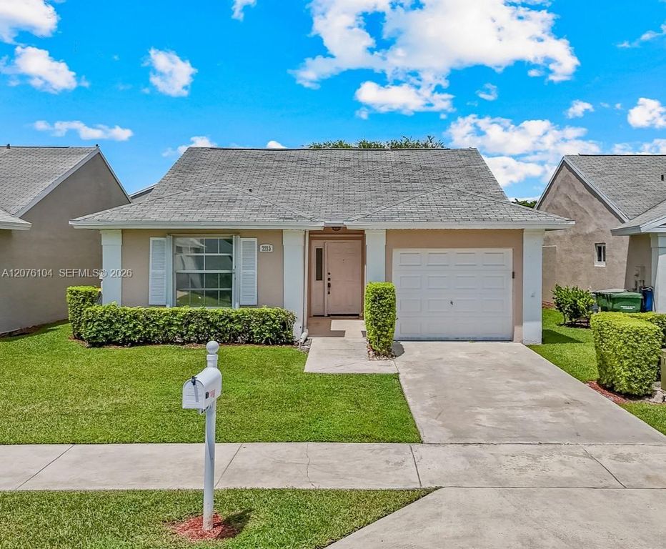2215 SE 7th Place, Homestead, FL 33033