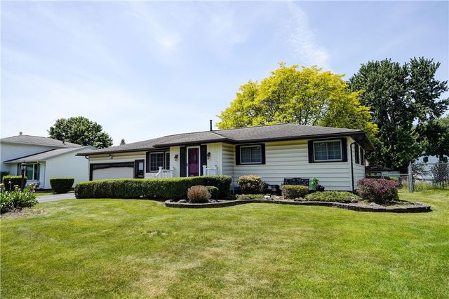 23 Capri Drive, Gates, NY 14624