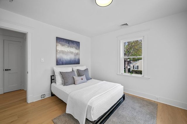 526 Cabot, Beverly, MA 01915