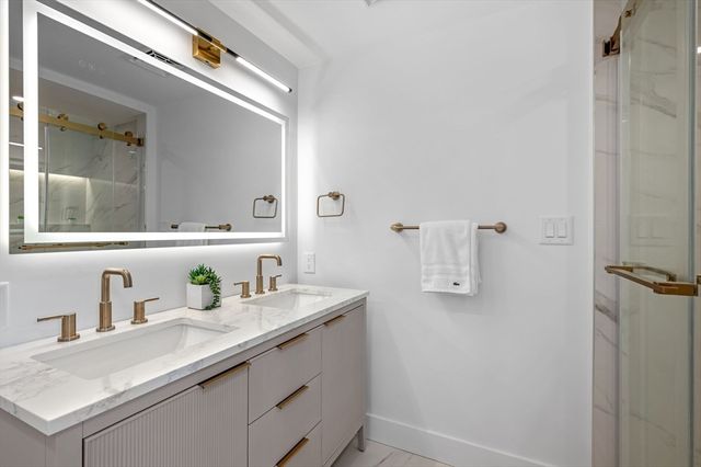 526 Cabot, Beverly, MA 01915