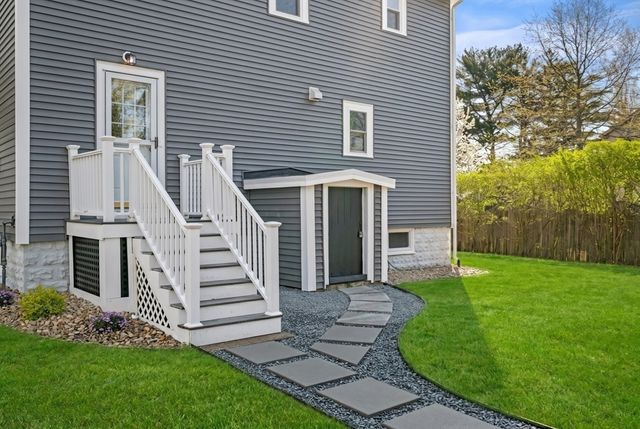 526 Cabot, Beverly, MA 01915