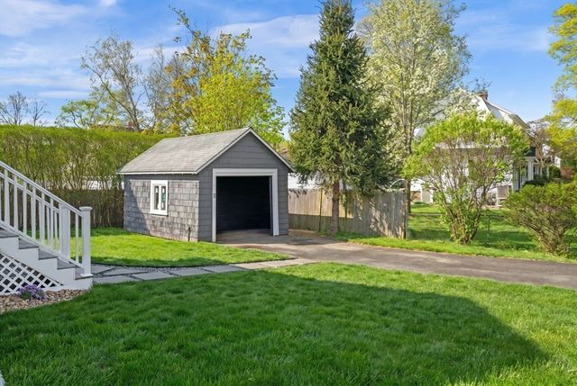 526 Cabot, Beverly, MA 01915