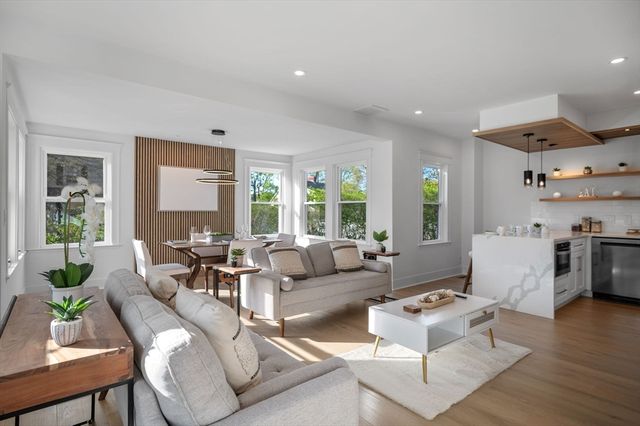 526 Cabot, Beverly, MA 01915