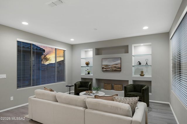 6794 W Cape Royal Place, Marana, AZ 85658