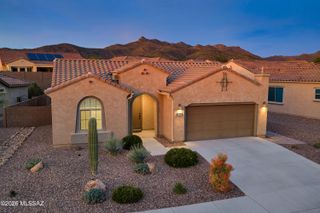 6794 W Cape Royal Place, Marana, AZ 85658