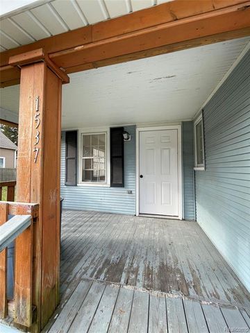 1537 Bay Street, Saginaw, MI 48602