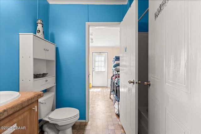 1135 Millbrook Avenue, Port Orange, FL 32127