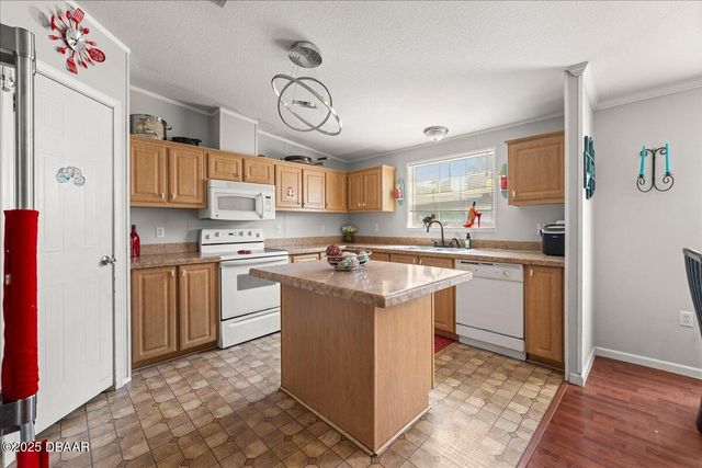 1135 Millbrook Avenue, Port Orange, FL 32127