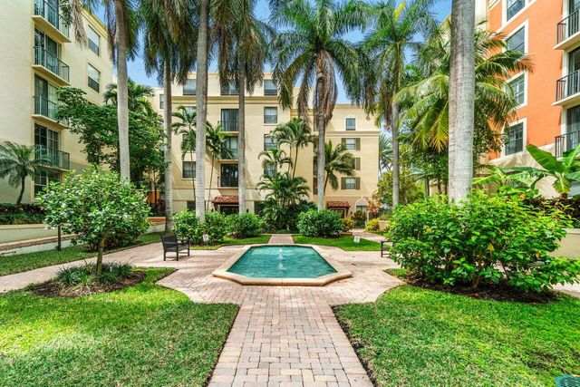 630 S Sapodilla Avenue 104, West Palm Beach, FL 33401