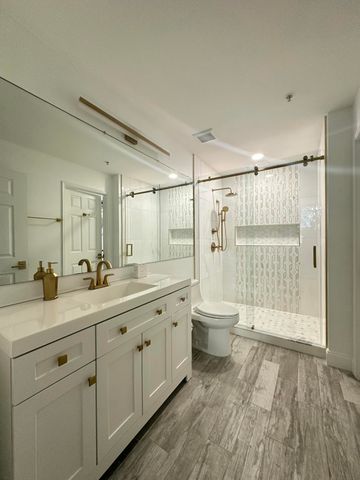 630 S Sapodilla Avenue 104, West Palm Beach, FL 33401