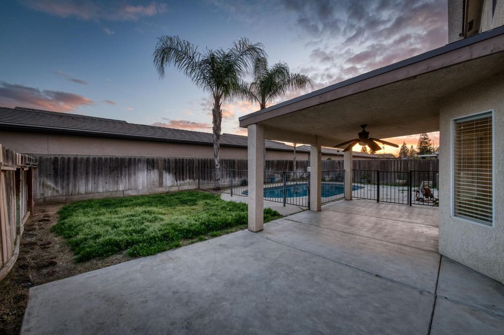 Image 25 of property listing at 5233 W Browning Avenue, Fresno, CA 93722