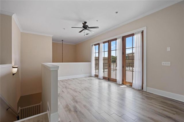351 WASHINGTON Avenue NE 309, Marietta, GA 30060